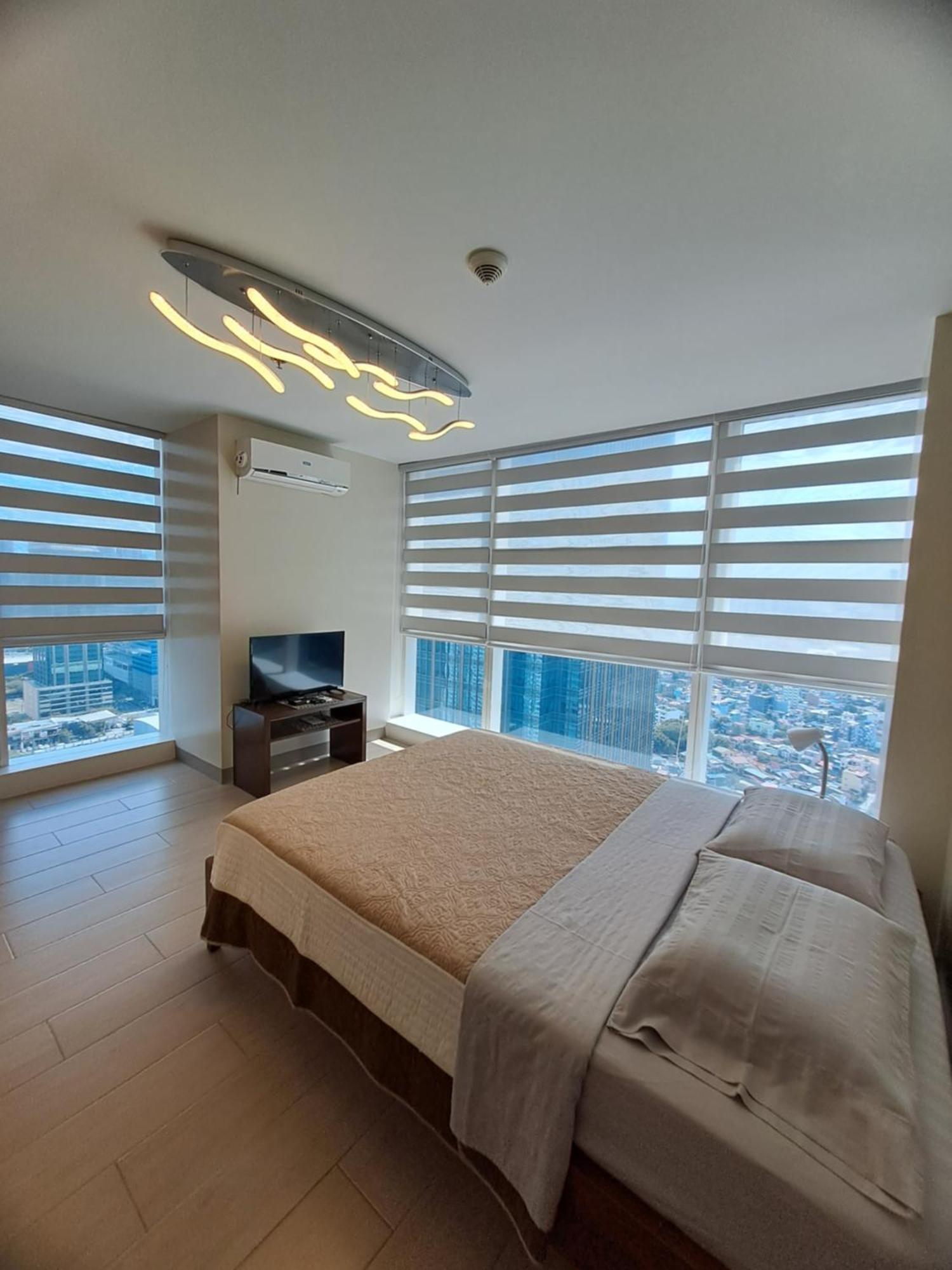 Apartment Bonifacio Global One Uptown Residence-2 Bedroom Manila